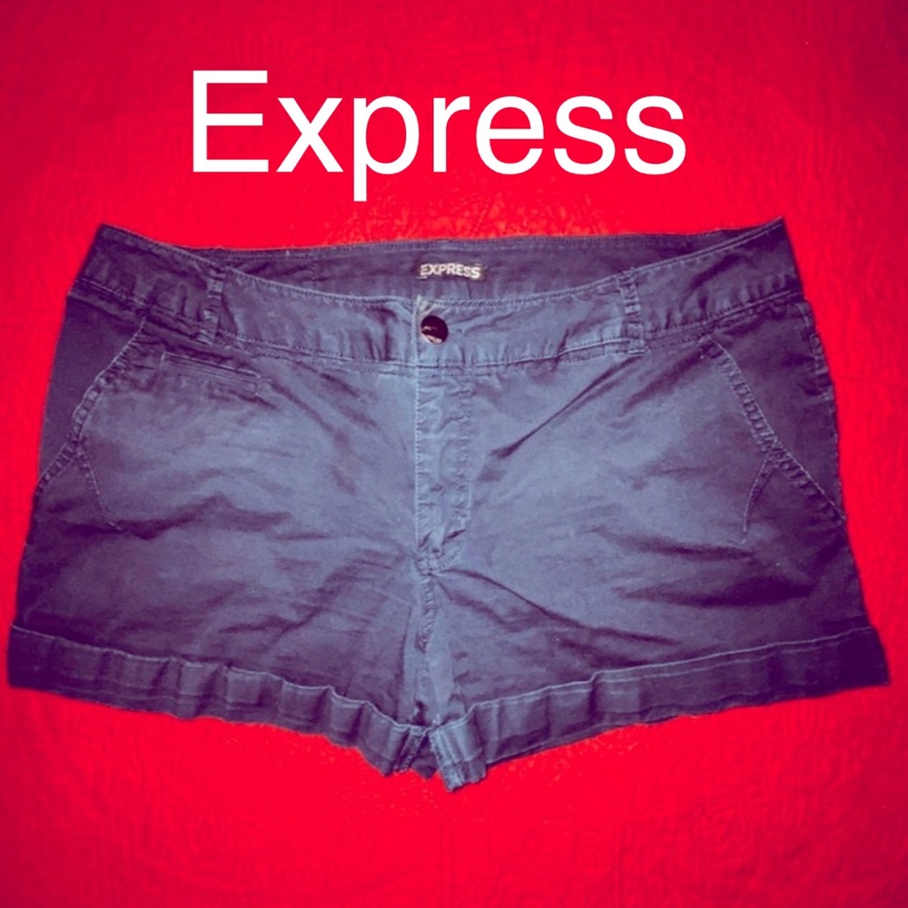 Express chino in dark denim color